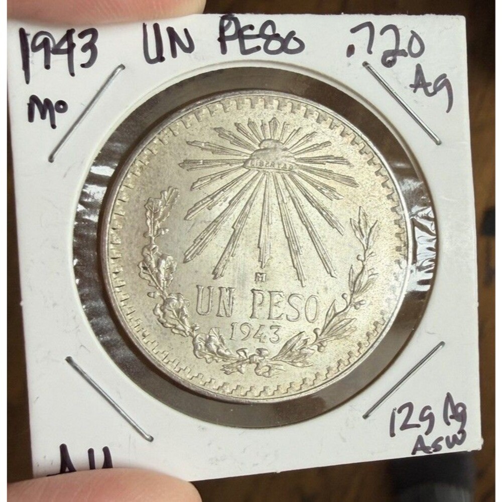 1943 MEXICO UN PESO SILVER COIN: ASW: 0.3857oz